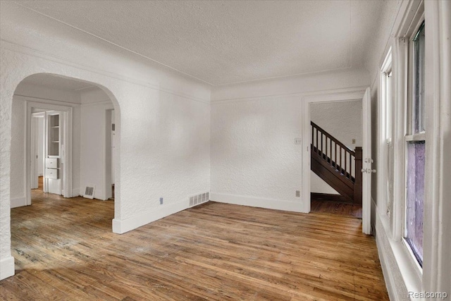 8335 Wisconsin St, Detroit, MI 48204 - photo 10