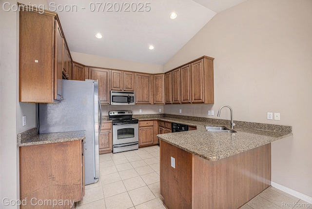 26128 Joanne Smith Ln, New Baltimore, MI 48051 - photo 10