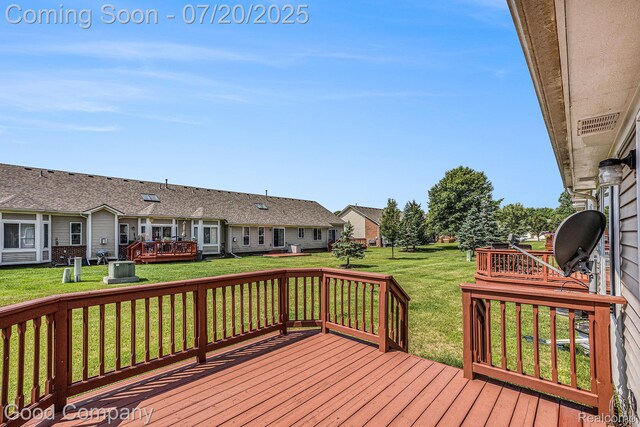 26128 Joanne Smith Ln, New Baltimore, MI 48051 - photo 24