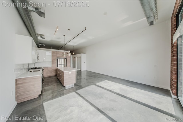 211 E 9 Mile Rd Unit 204, Ferndale, MI 48220 - photo 11