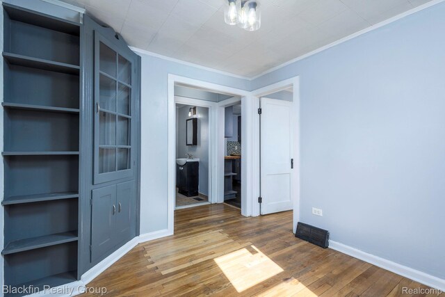 420 W Browning Ave, Hazel Park, MI 48030 - photo 9