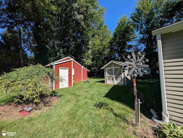 491 N Sashabaw Rd, Ortonville, MI 48462 - photo 4