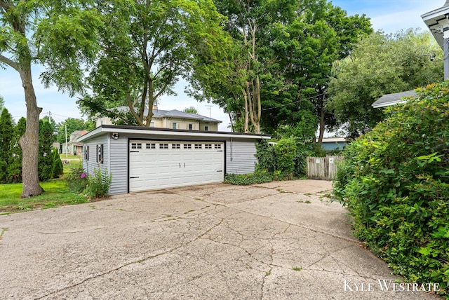205 Pearl St, Belding, MI 48809 - photo 40