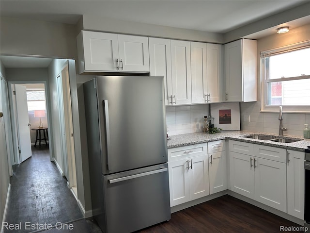669 Highland Ave, Lincoln Park, MI 48146 - photo 11