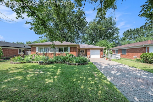 22763 Glenmoor Hts, Farmington Hills, MI 48336 - photo 1