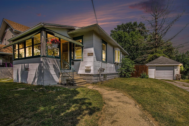 339 N Dwight St, Jackson, MI 49202 - photo 2