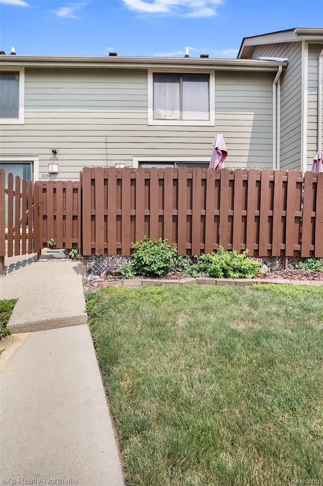 20937 Sherman Ave Unit 17, Southfield, MI 48033 - photo 32