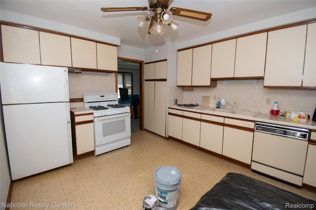 24842 Wilmot Ave, Eastpointe, MI 48021 - photo 3