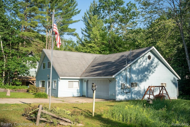121 Dewey St, Roscommon, MI 48653 - photo 30