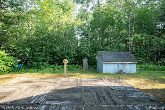 121 Dewey St, Roscommon, MI 48653 - photo 37
