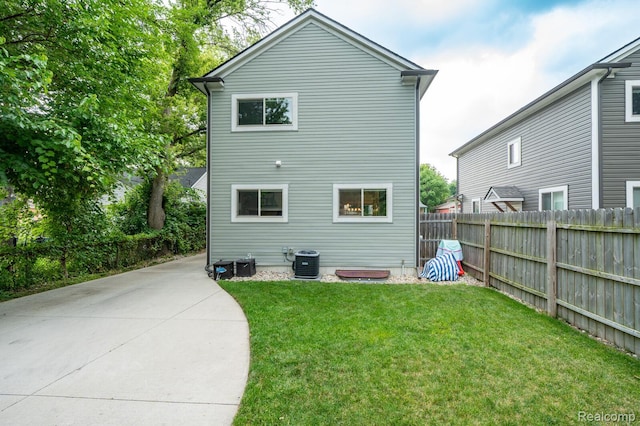 27125 Barrington St, Madison Heights, MI 48071 - photo 24