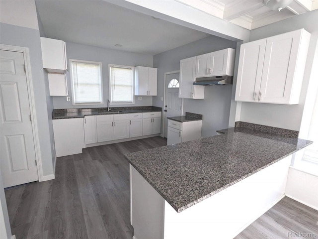 534 Trowbrdige St, Detroit, MI 48202 - photo 2