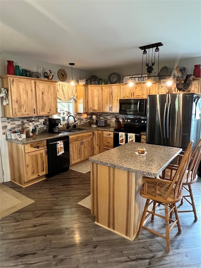 1800 Peck Rd, Croswell, MI 48422 - photo 17