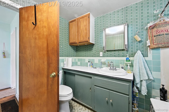 1209 Applewood Dr, White Lake, MI 48386 - photo 22