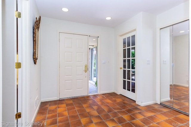 709 Arbor Ct Unit 2, Bloomfield Hills, MI 48304 - photo 4