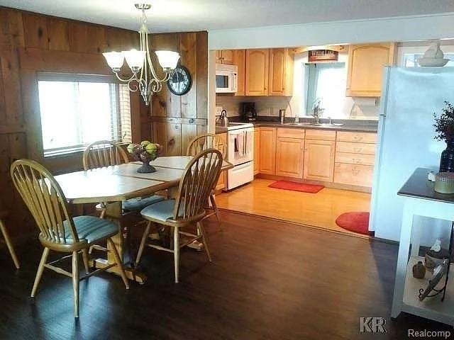 4181 S Oak Dr, Beaverton, MI 48612 - photo 4