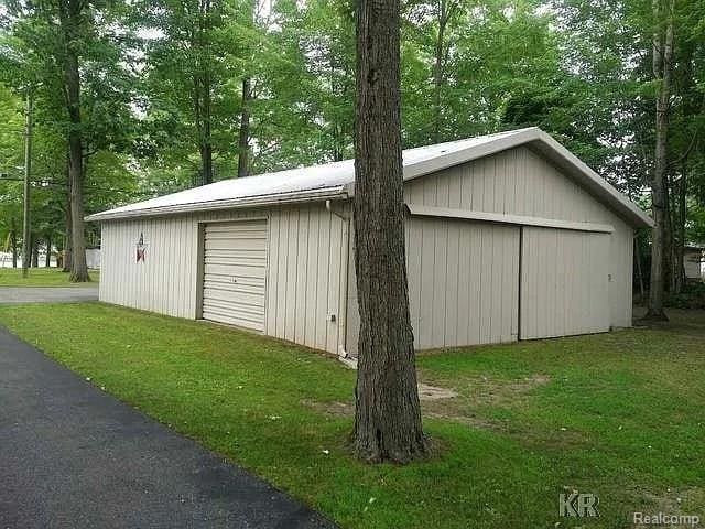 4181 S Oak Dr, Beaverton, MI 48612 - photo 8