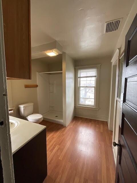 942 Bellevue Pl, Kalamazoo, MI 49007 - photo 11