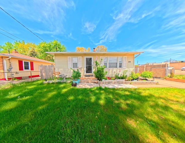 25 Maplelawn St SW, Grand Rapids, MI 49548 - photo 1