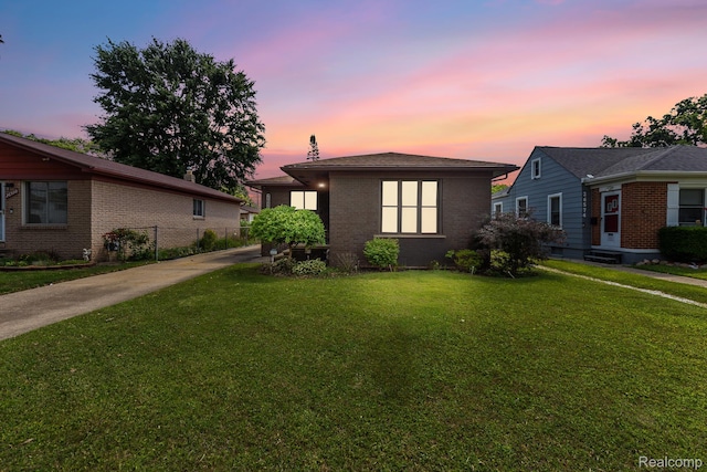 26584 Park Ct, Madison Heights, MI 48071 - photo 1