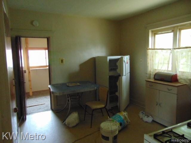 12938 Mitchell St, Hamtramck, MI 48212 - photo 8