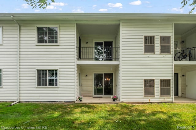 23412 Middlebelt Rd, Farmington, MI 48336 - photo 1