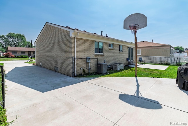16137 Secretariat Ave, Roseville, MI 48066 - photo 28