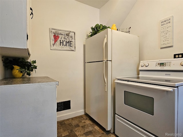 705 N Trumbull St, Bay City, MI 48708 - photo 30