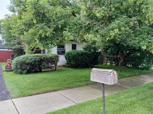 13450 Brainbridge Ave, Warren, MI 48089 - photo 9