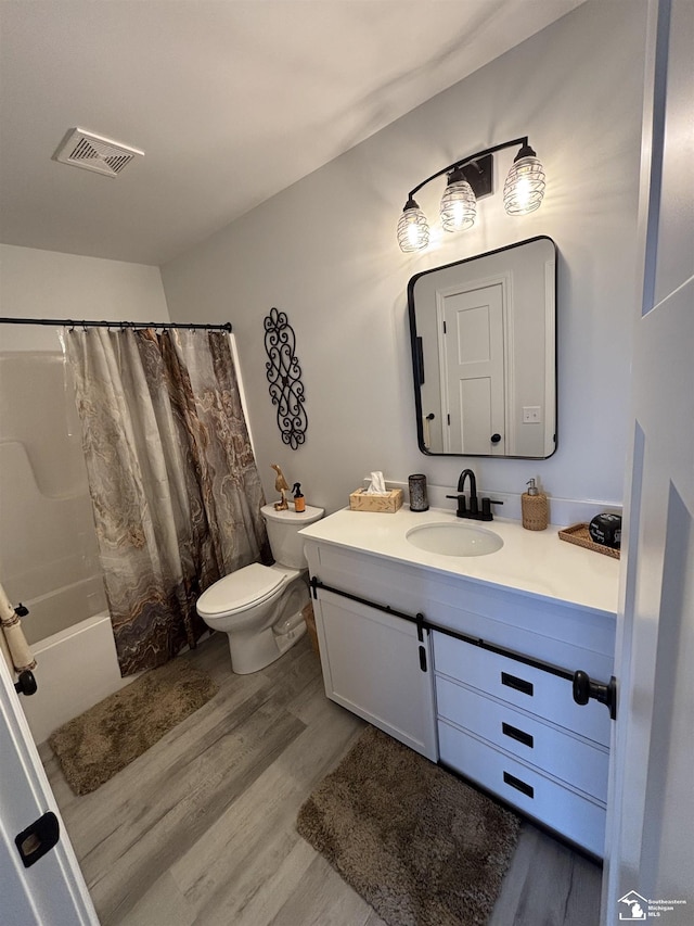 11405 Locust St, Luna Pier, MI 48157 - photo 9