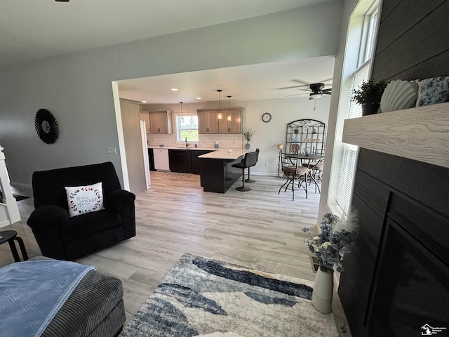 11405 Locust St, Luna Pier, MI 48157 - photo 17