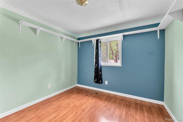 4544 Carnegie St, Wayne, MI 48184 - photo 11