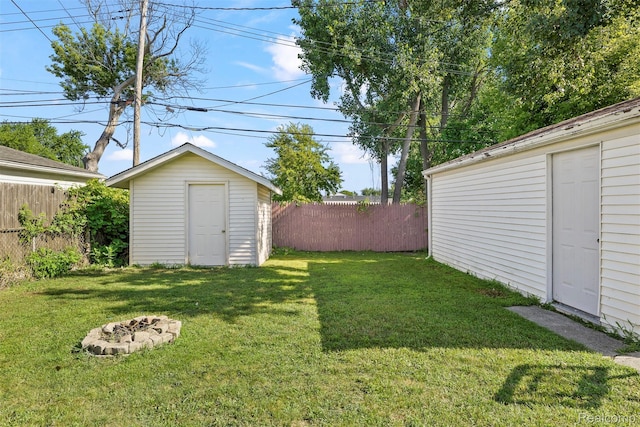 21631 Laurel St, Clinton Township, MI 48035 - photo 21