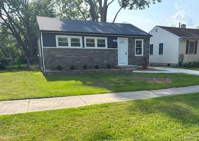 8094 Elm St, Taylor, MI 48180 - photo 2