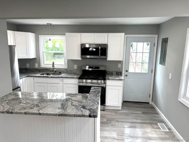 8094 Elm St, Taylor, MI 48180 - photo 5