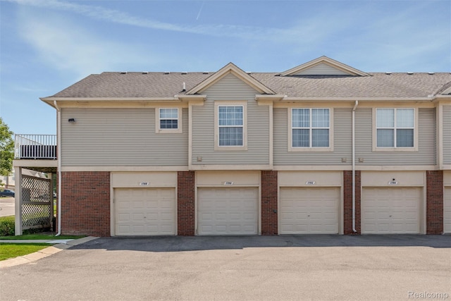 1790 Flagstone Cir, Lake Orion, MI 48307 - photo 4