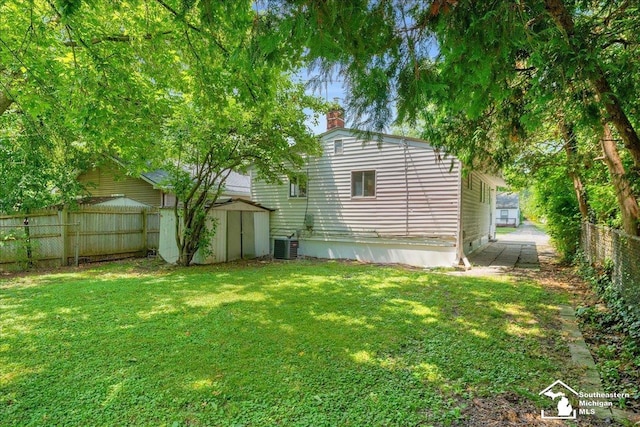 28722 Everett St, Southfield, MI 48076 - photo 27