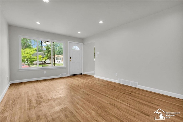 28722 Everett St, Southfield, MI 48076 - photo 3