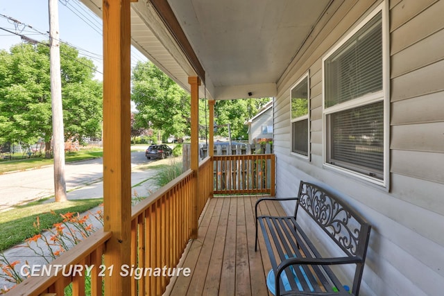 308 Aplin St, Bay City, MI 48706 - photo 5