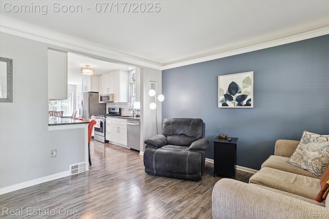 25017 Mary St, Taylor, MI 48180 - photo 8