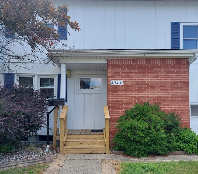 8114 Colorado St, Oscoda, MI 48750 - photo 1