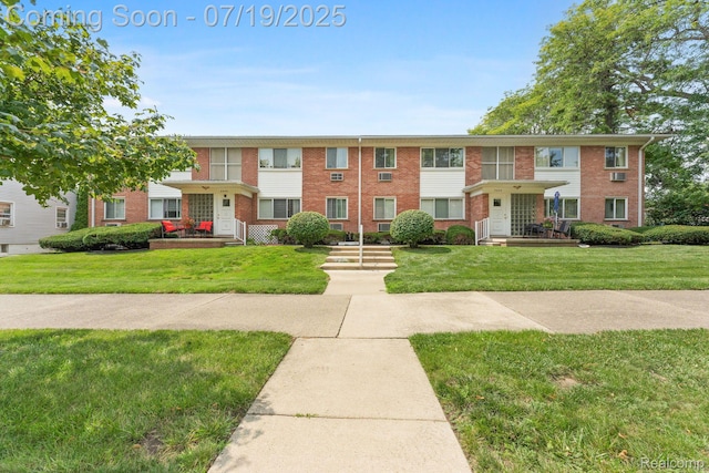 3400 Elizabeth Dr Unit 3, Trenton, MI 48183 - photo 1
