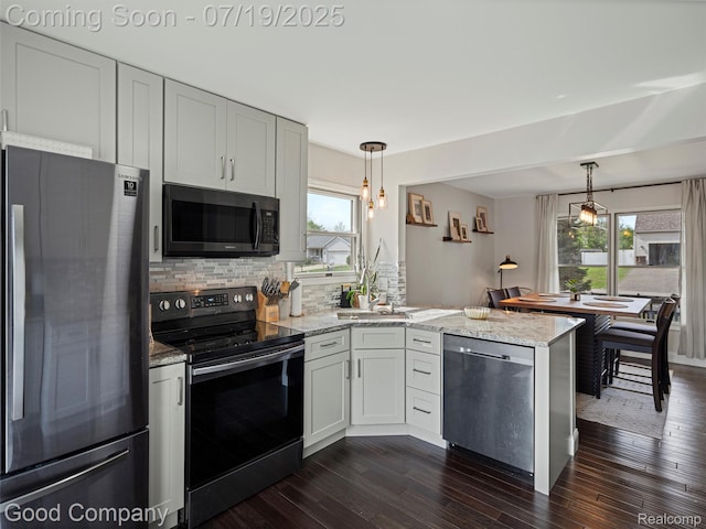 2466 Oseola Ave, Howell, MI 48843 - photo 7