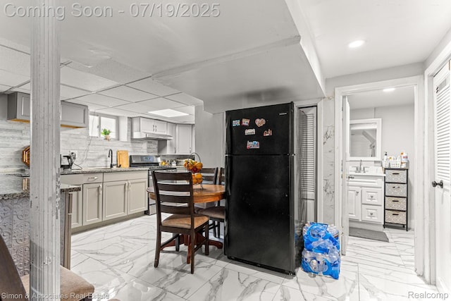 6304 Jonathon St, Dearborn, MI 48126 - photo 22