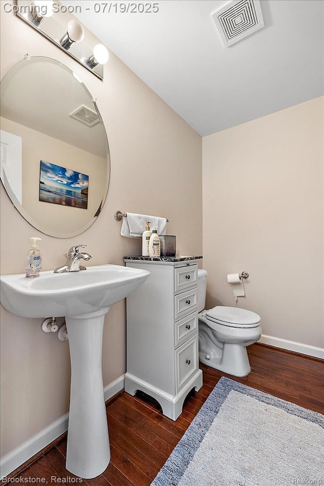 425 Lewis Ct, Birmingham, MI 48009 - photo 19