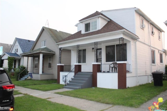 12647 Gallagher St, Hamtramck, MI 48212 - photo 1