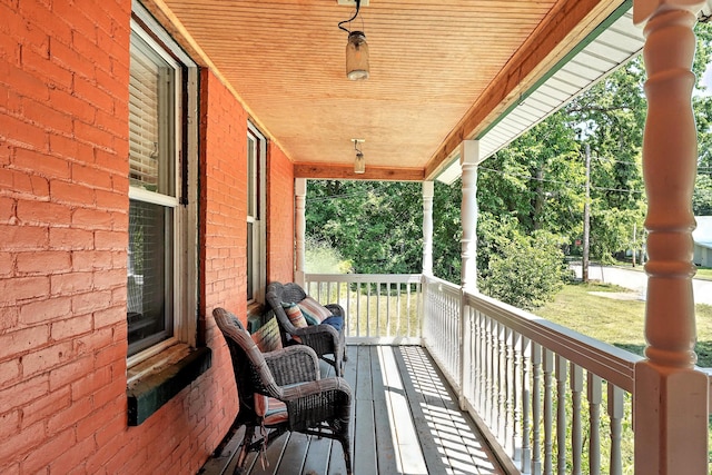 121 Adams St, Allegan, MI 49010 - photo 3