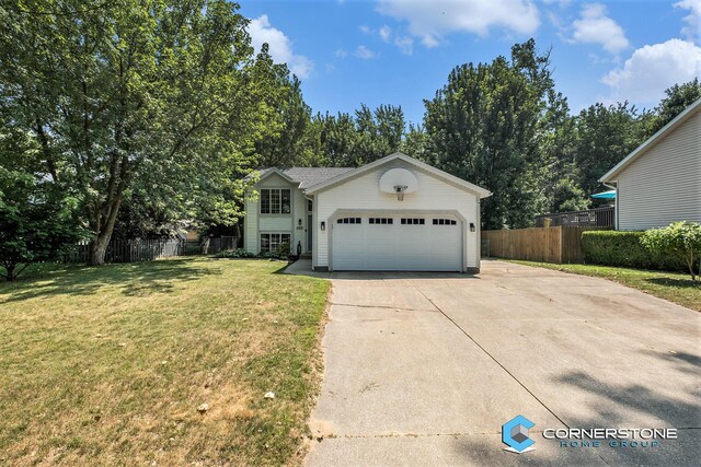 3218 Hazelnut Dr NW, Grand Rapids, MI 49504 - photo 1