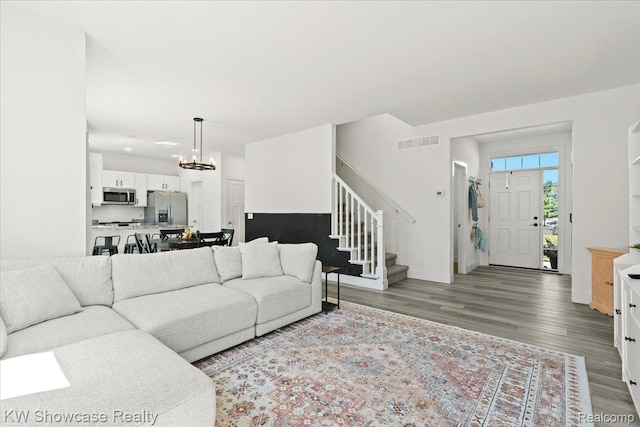 5013 Walsh Dr, Brighton, MI 48114 - photo 6