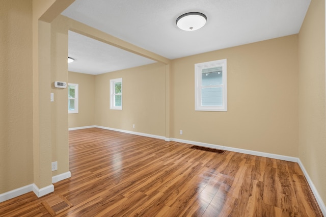 435 N Kendall St, Battle Creek, MI 49037 - photo 7